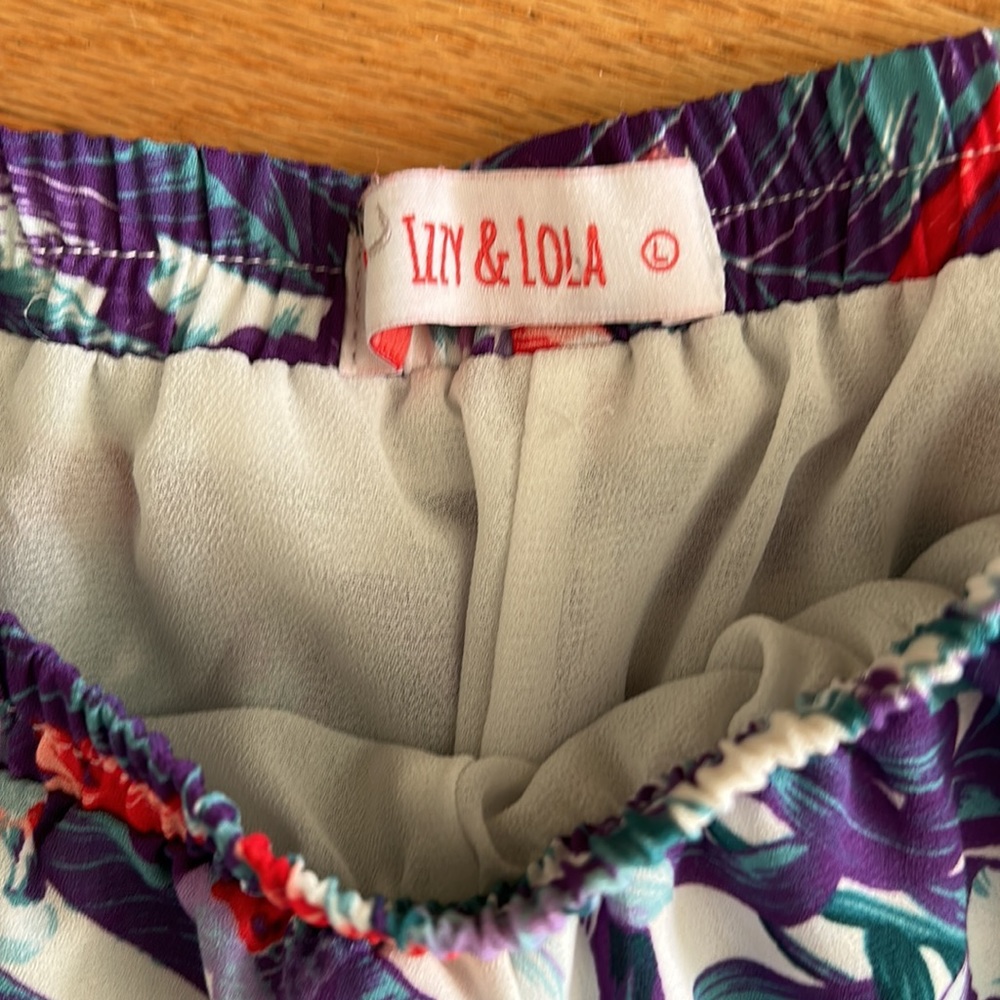 Fun Shorts - Picture 3 of 4